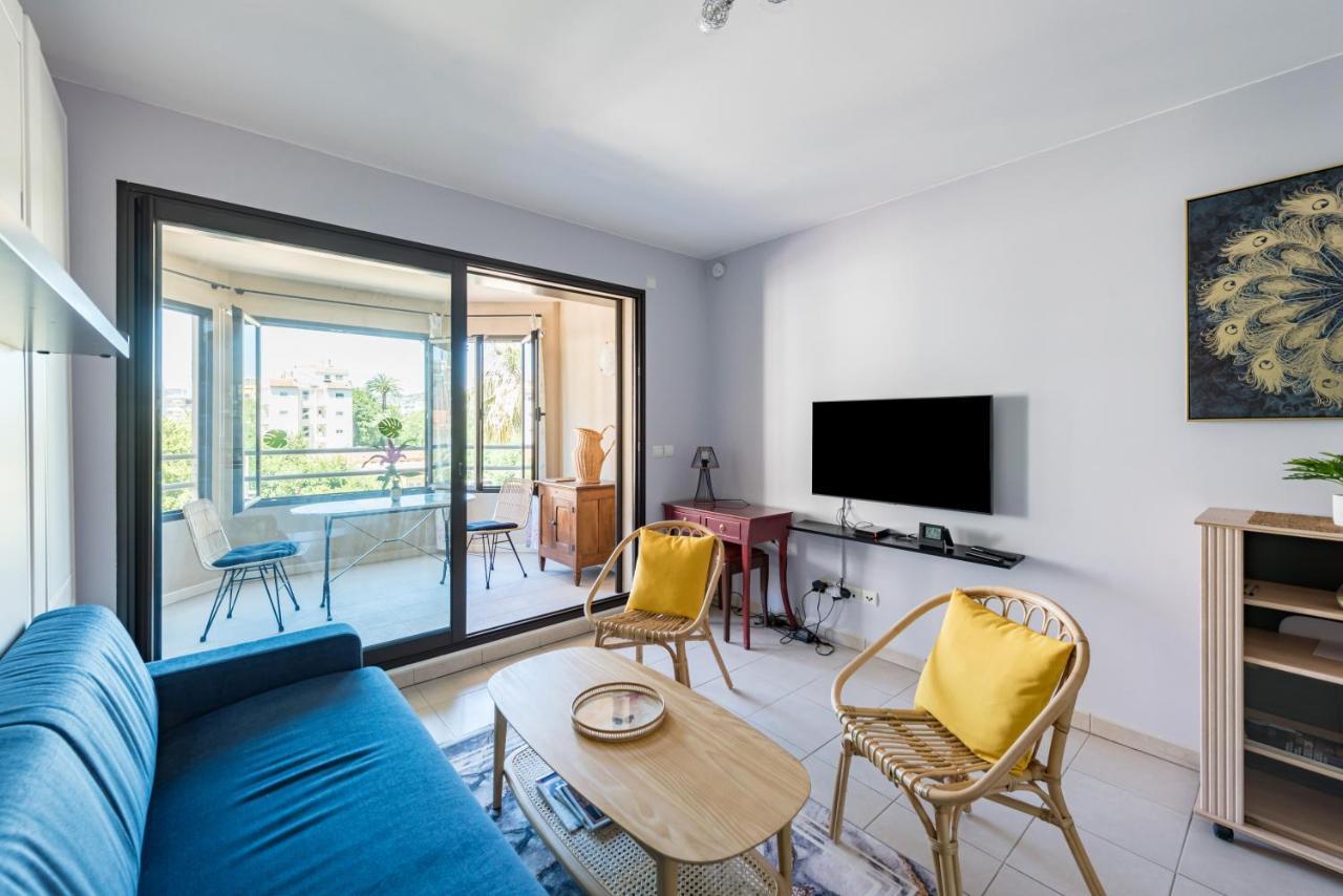 Beau Studio Véranda à deux pas de la mer - parking inclus Juan-les-Pins Exterior foto